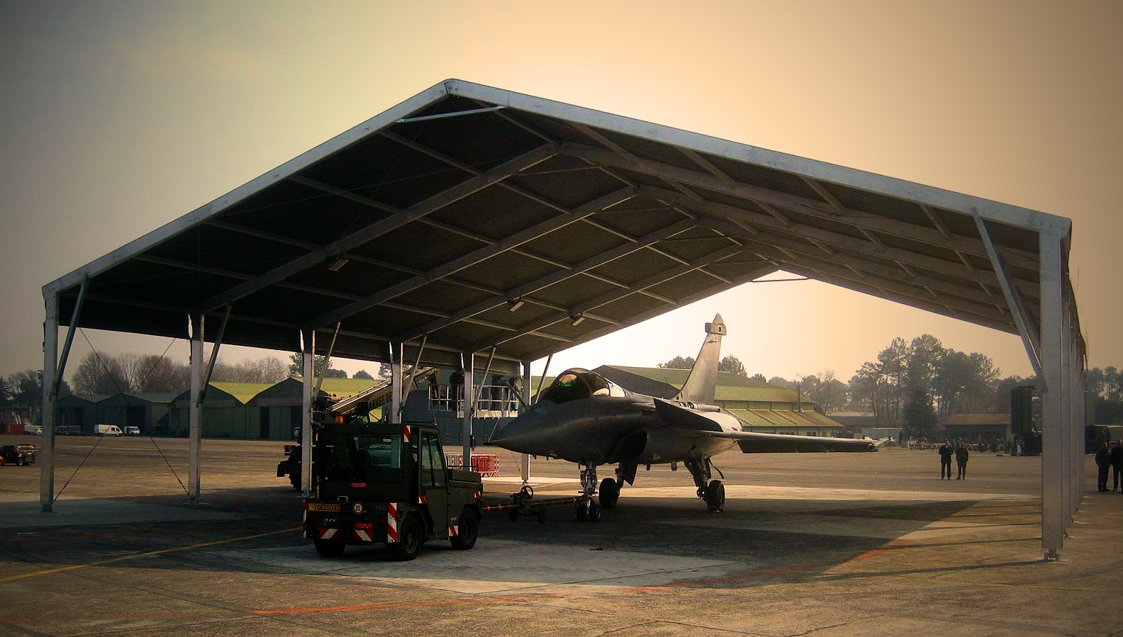 Lauralu temporary public building and public sector building with fixed aircraft canopy