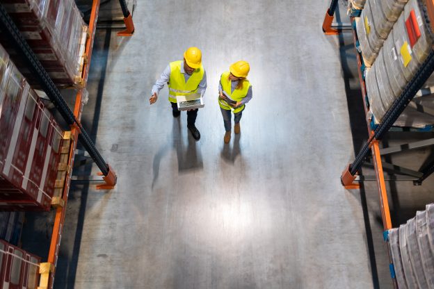 warehouse managers evaluation operational efficiency before year-end